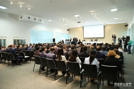 Bakıda sənayenin inkişafına dövlət dəstəyi müzakirə olunur - FOTO