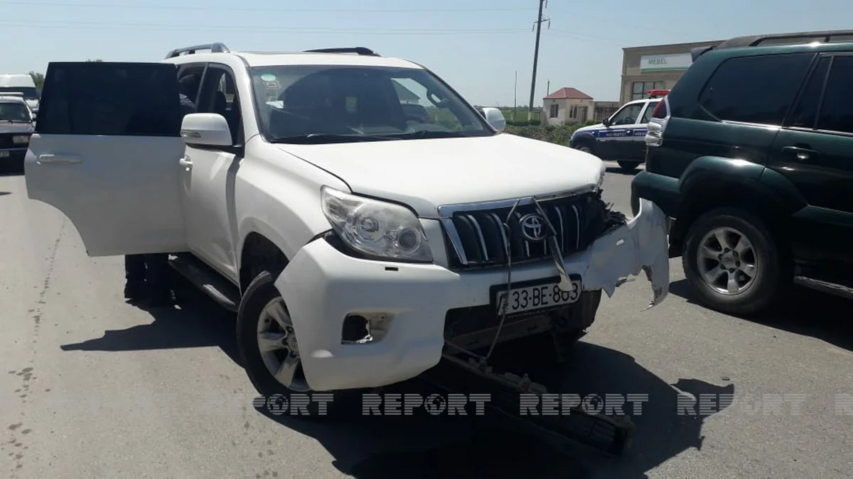 Kürdəmirdə iki avtomobil toqquşub, xəsarət alan var