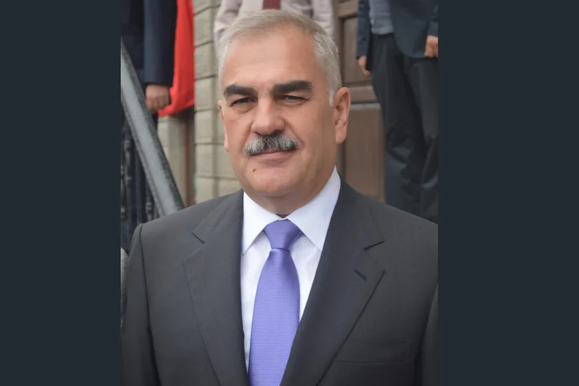 Vasif Talıbov “Naxçıvan tarixi” çoxcildliyinə mükafat verilməsi haqqında sərəncam imzalayıb