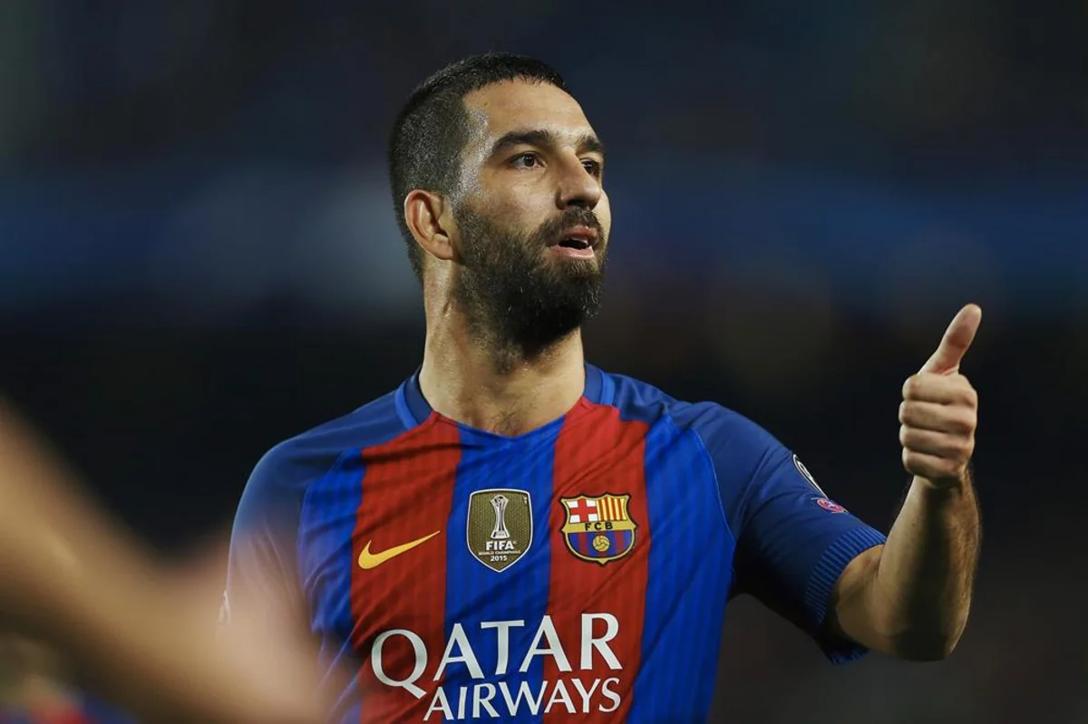 Arda Turan Çempionlar Liqasında həftənin oyunçusu seçilib