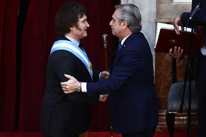 Argentinanın yeni Prezidenti vəzifəsinin icrasına başlayıb