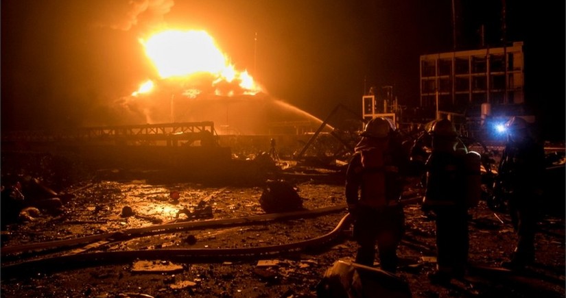 Huge blast hits chemical plant in China's Shandong