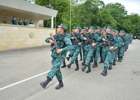 DSX-nin hərbi hissələrində gənc əsgərlər and içiblər