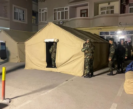 Binəqədidə partlayış baş verən ərazidə çadırlar qurulub