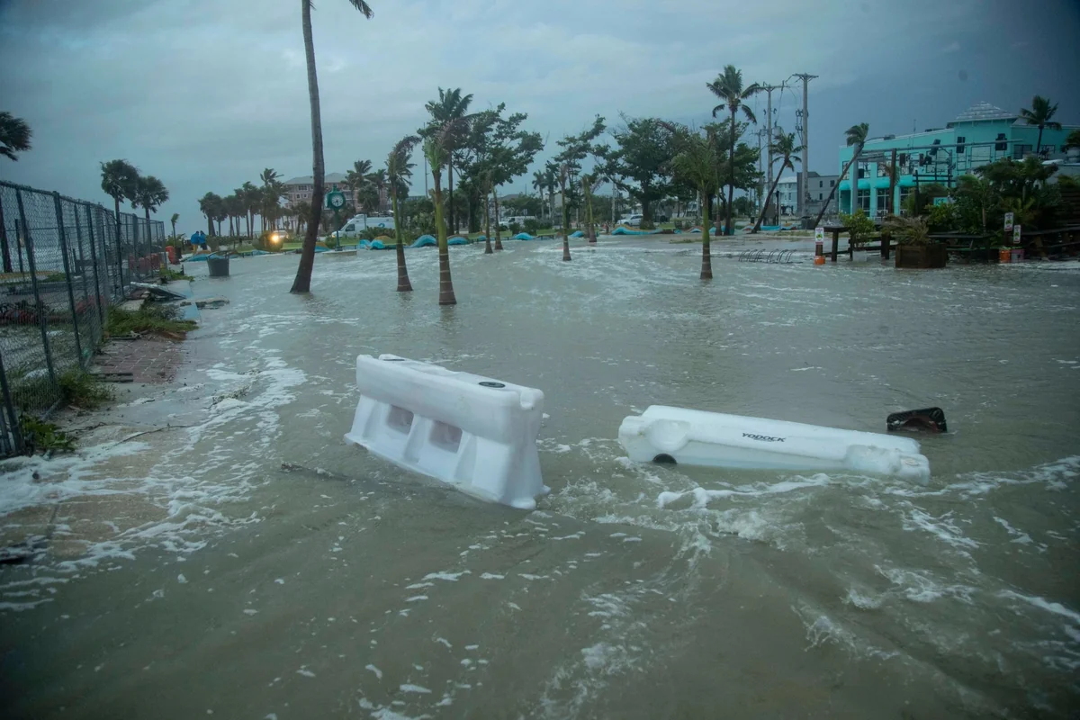 At least 3 killed as fierce Hurricane Helene in US makes landfall