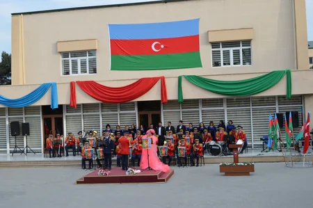 Cəmşid Naxçıvanski adına Hərbi Liseydə Heydər Əliyevə və Atatürkə həsr olunmuş tədbir keçirilib
