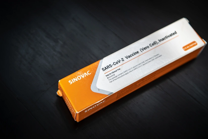 Azərbaycana daha 648 000 doz peyvənd gətirilib