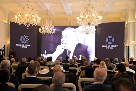 Şuşada Ulu Öndər Heydər Əliyevin 100 illiyi münasibətilə film nümayiş olunub