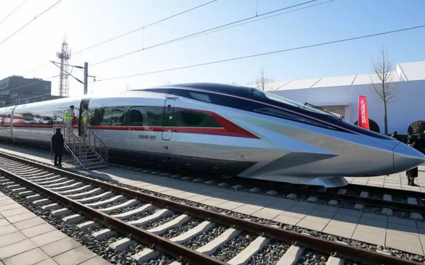 World's fastest high-speed train undergoes extensive testing in China
