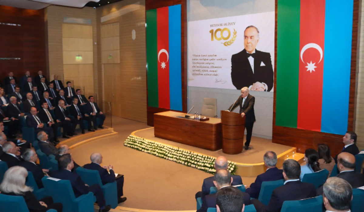Maliyyə Nazirliyində Heydər Əliyevin 100 illik yubileyi qeyd olunub