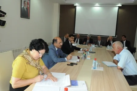 Əbülfəs Qarayev vətəndaşlarla 30-cu görüşünü keçirib