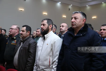 Hərbçilərə yeni mənzillər verilib