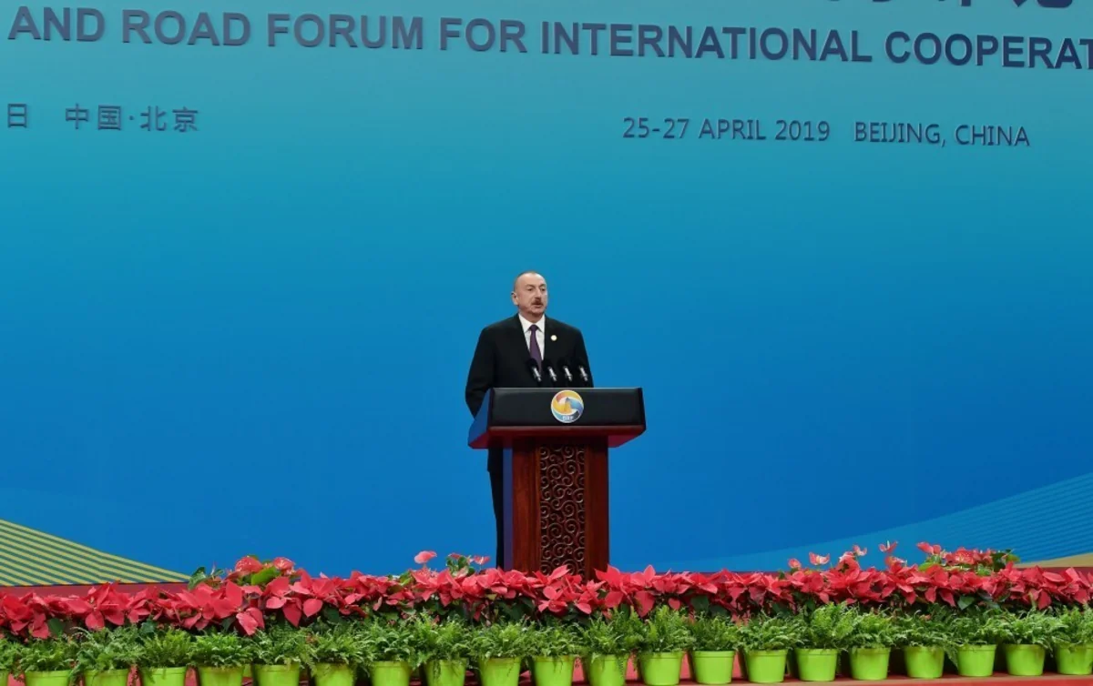 İlham Əliyev: “Azərbaycanda son 15 ildə 15 min kilometr yol və avtomagistrallar çəkilib”