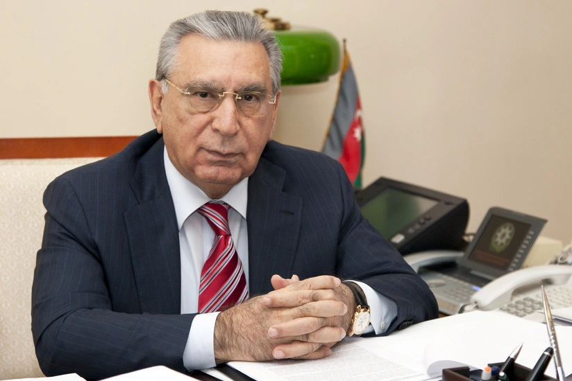 Ramiz Mehdiyev AMEA-dakı nöqsanları açıqladı