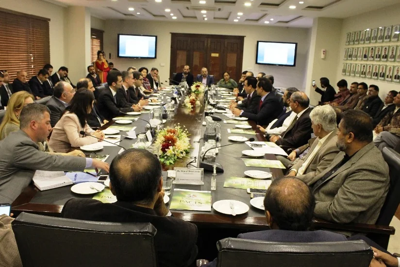 Azerbaijani export mission on a visit to Pakistan