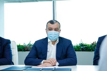 Nazir Reportun əməkdaşını təltif edib