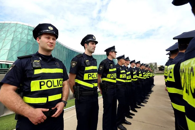 Gürcüstan polisi türkiyəli basketbolçulara hücum edib
