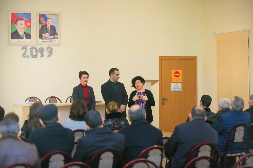 Məcburi köçkün uşaqları üçün İKT üzrə növbəti Tədris Düşərgəsinə start verilib