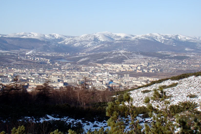 В Магадане объявили режим ЧС после череды снежных циклонов
