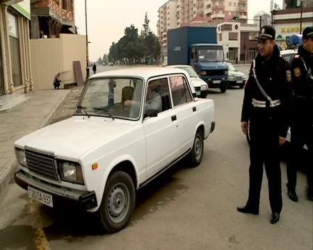 DYP reyd keçirib, 20-dən çox sürücü cərimələnib - FOTO