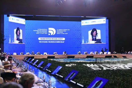 Bakıda dünya dini liderlərinin görüşü keçirilir