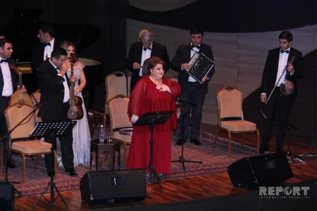 Könül Xasıyevanın Təkcə səndən nigaranam adlı solo-konserti keçirilib - FOTO