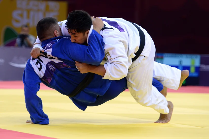 Cüdoçularımız Avropa çempionatına 3 medalla başladı