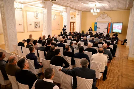 Состоялось внеочередное особое собрание азербайджанцев Украины