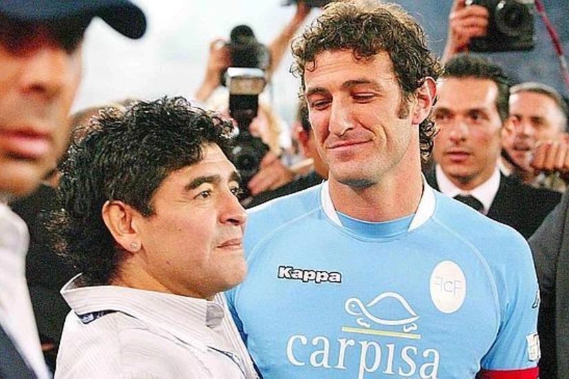 Maradonanın forması koronavirusla mübarizəyə görə satıldı - VİDEO