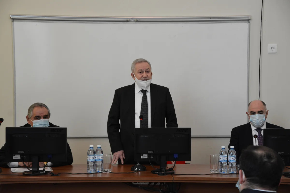 AMEA-da struktur dəyişiklikləri olub