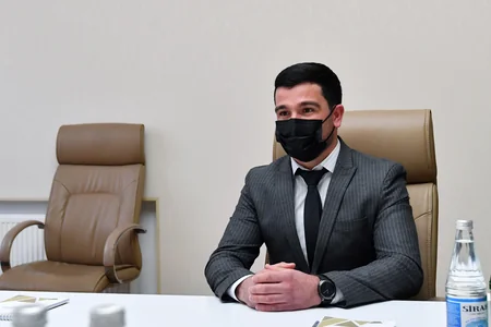 İqtisadiyyat naziri Qubada vətəndaşları qəbul edib
