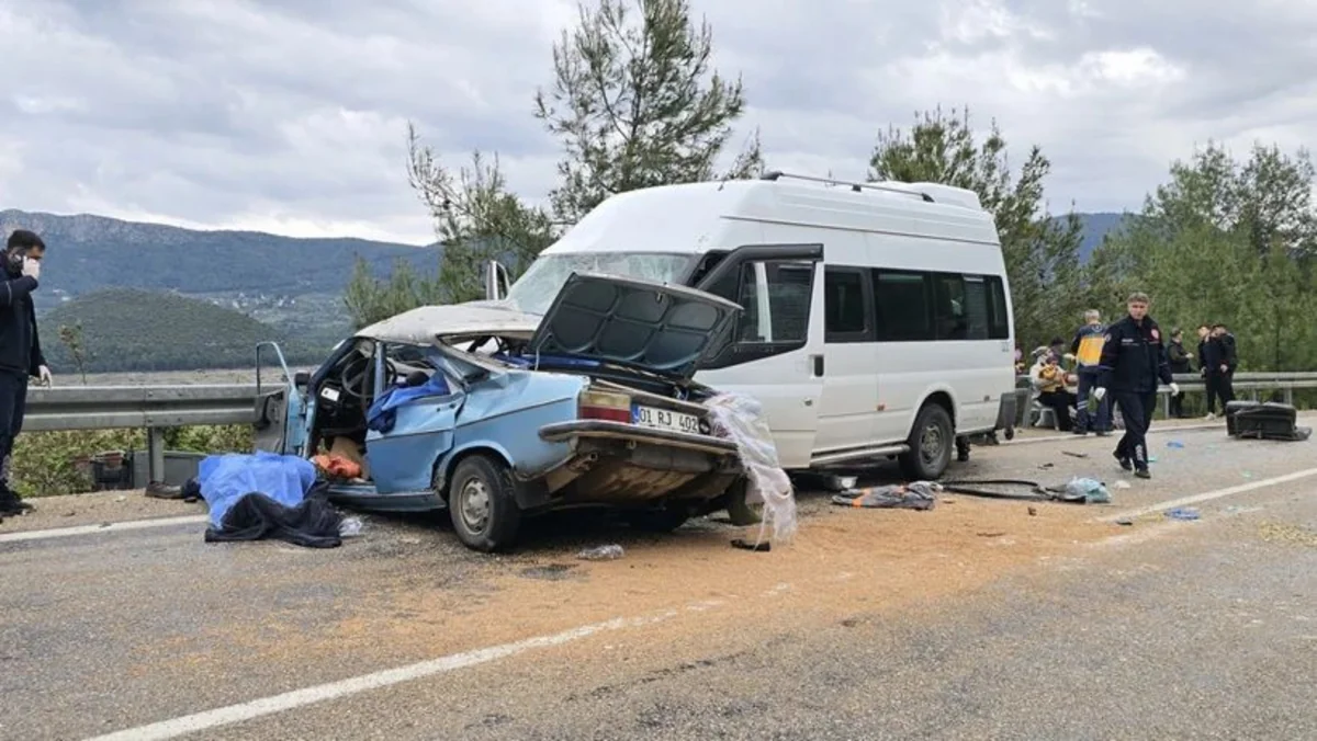 Adanada baş verən yol qəzasında bir ailənin beş üzvü ölüb