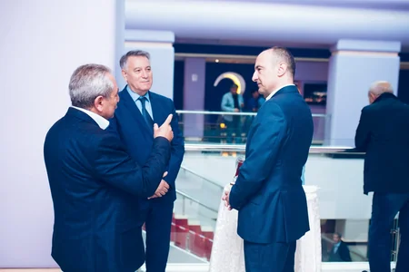 Bank Respublika Bakı və Gəncədə ADR-in 100 illiyinə həsr olunmuş filmin premyerasını keçirib