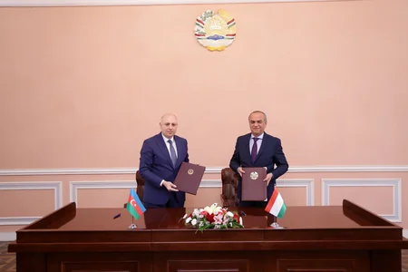 Azərbaycanla Tacikistan arasında konsulluq sahəsində əməkdaşlıq memorandumu imzalanıb