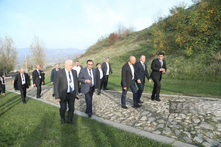 TÜRKSOY-un teatr rəhbərləri Şuşanı gəziblər