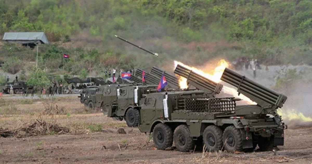 В Минобороны Камбоджи обвинили Таиланд в военных преступлениях