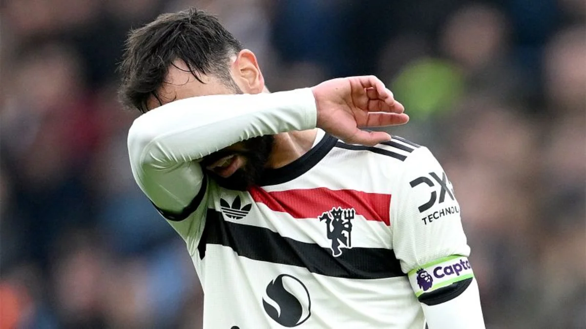 Mançester Yunaytedin futbolçusu 16 ildən sonra klub tarixində uğursuzluğu təkrarlayıb