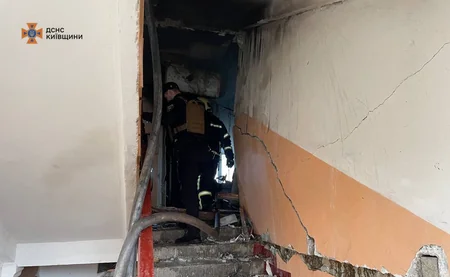 В Киевской области произошел взрыв в пятиэтажке, есть погибшие 