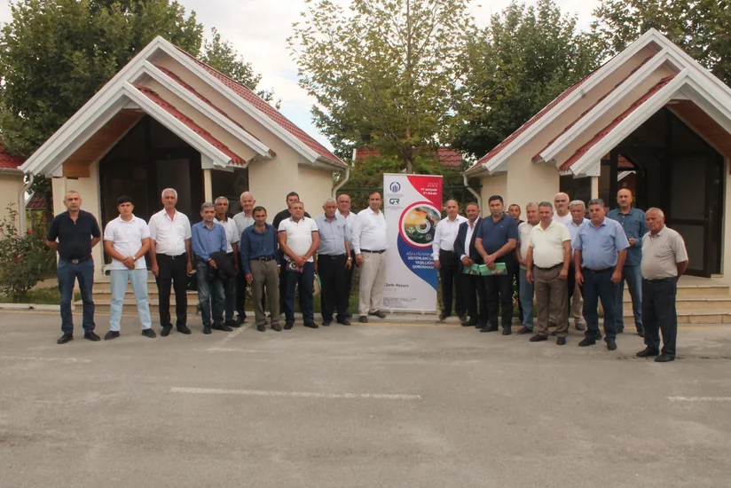 Meşələrdə ağıllı suvarma sisteminin yaradılması mövzusunda təlim keçirilib
