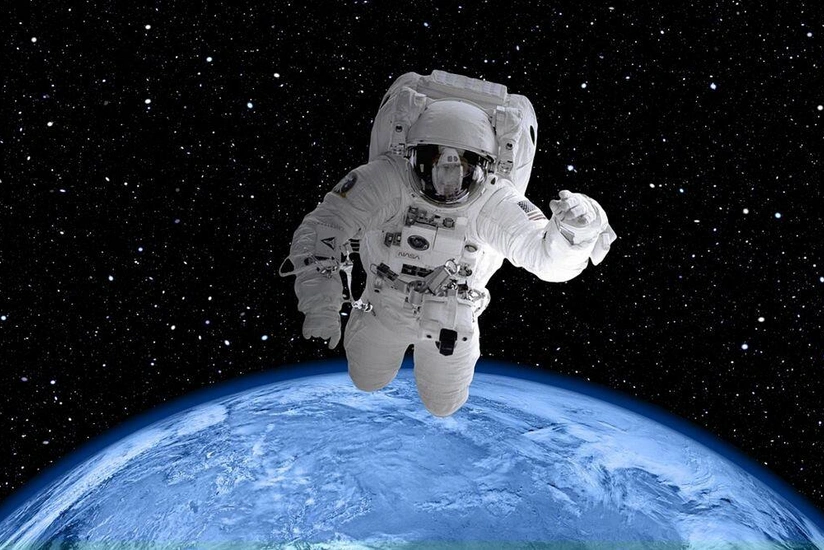 Çin fəzada stansiya tikintisi üçün astronavt göndərəcək