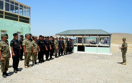 Azerbaijani Army holds Best Tank Crew competition - VIDEO