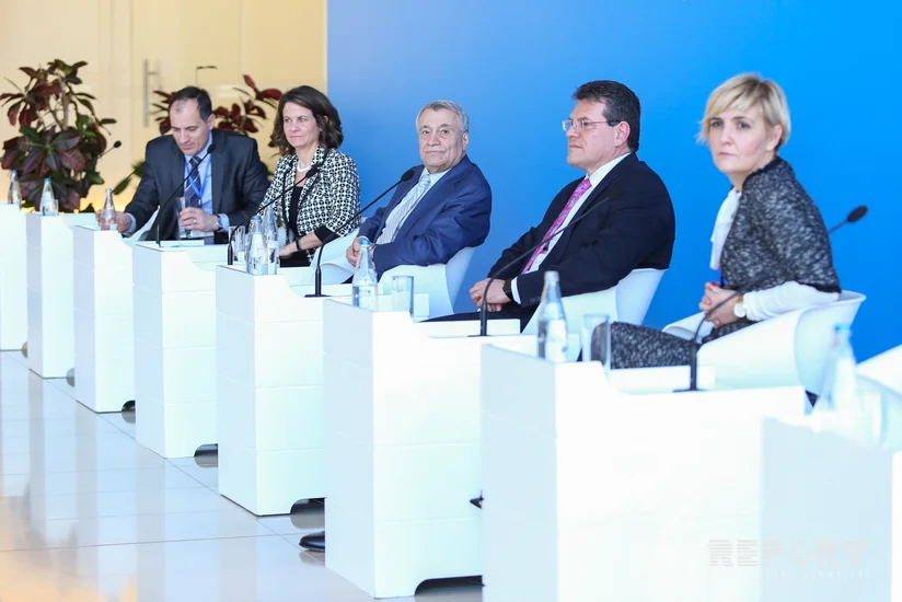 Cənub Qaz Dəhlizi Məşvərət Şurasının III nazirlər görüşünün Birgə Bəyannaməsini 12 iştirakçı imzalayıb