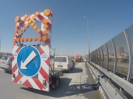​Avtomobil yollarında təmir-bərpa və təmizlik işləri aparılır