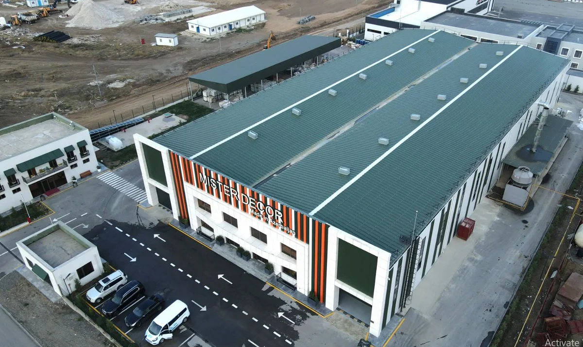 Азербайджан начал экспорт обоев в Узбекистан