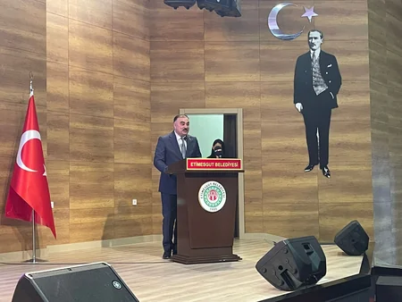 Ankarada Əhməd Cavadın heykəlinin açılışı olub