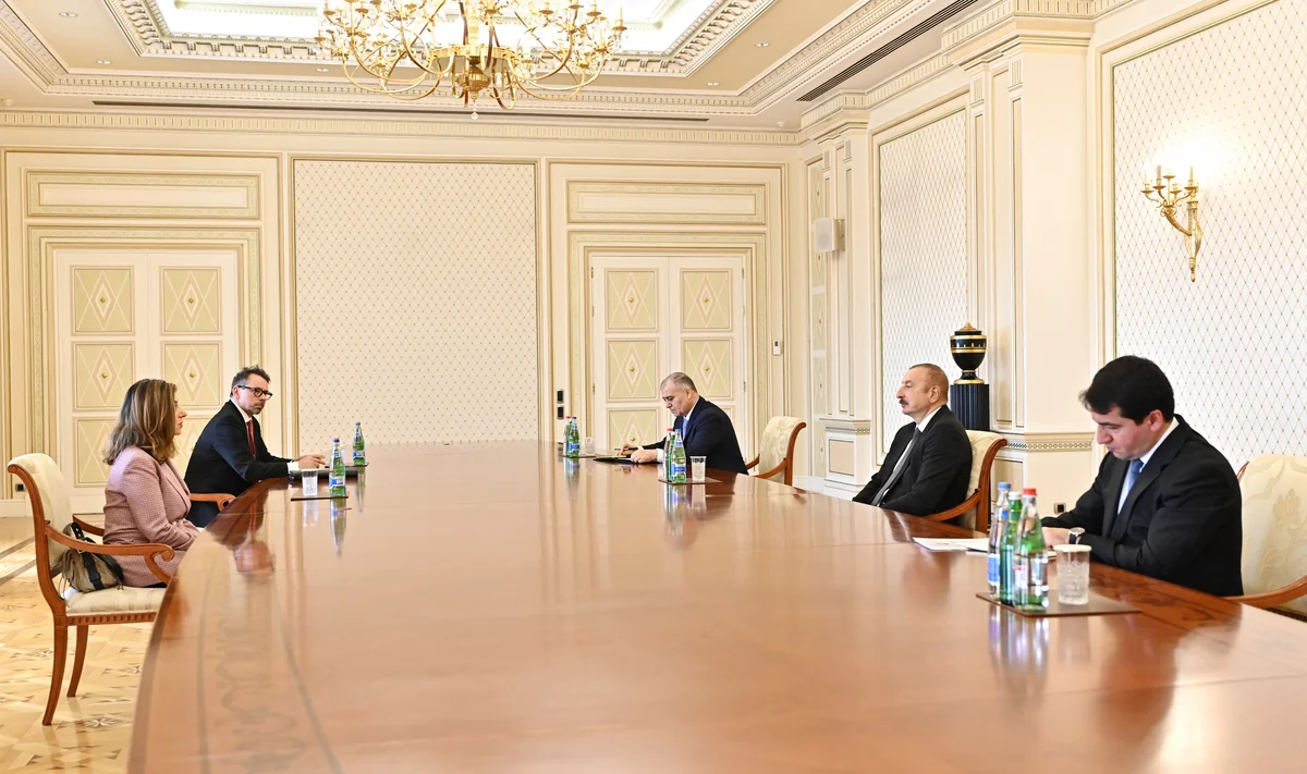 Ilham Aliyev receives ICMP Director-General 