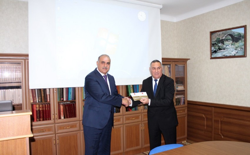 Türkiyə arxivlərindən toplanan Naxçıvanla bağlı materiallar Dövlət Arxiv İdarəsinə verilib