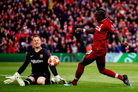 Ливерпуль разгромил Барселону и вышел в финал Лиги чемпионов - ФОТО - ВИДЕО