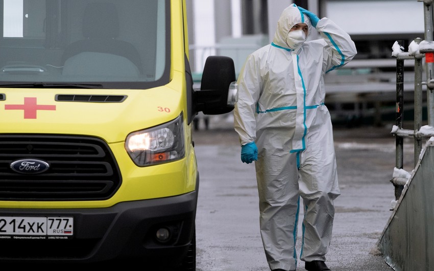 Russia reports 698 new COVID-19 deaths