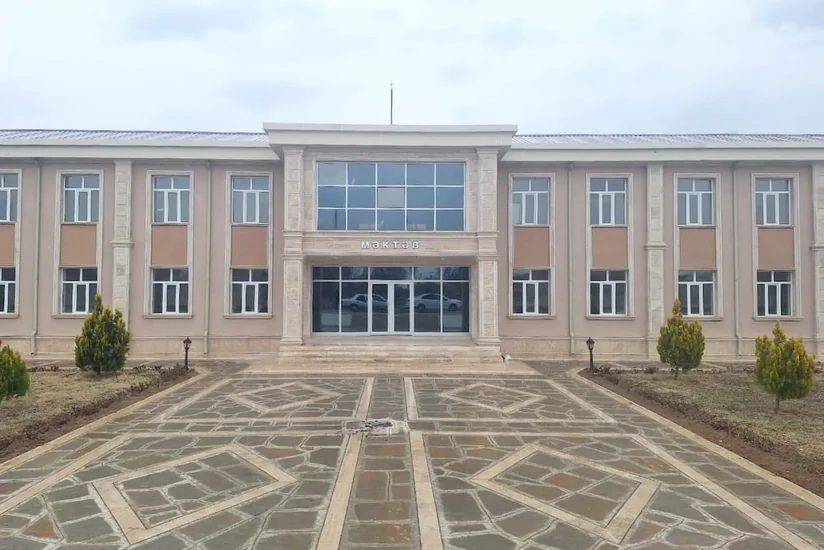 Naxçıvanda məktəb direktoru nöqsanlara görə işdən çıxarılıb